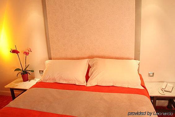 Hotel Orphée Parigi Camera foto